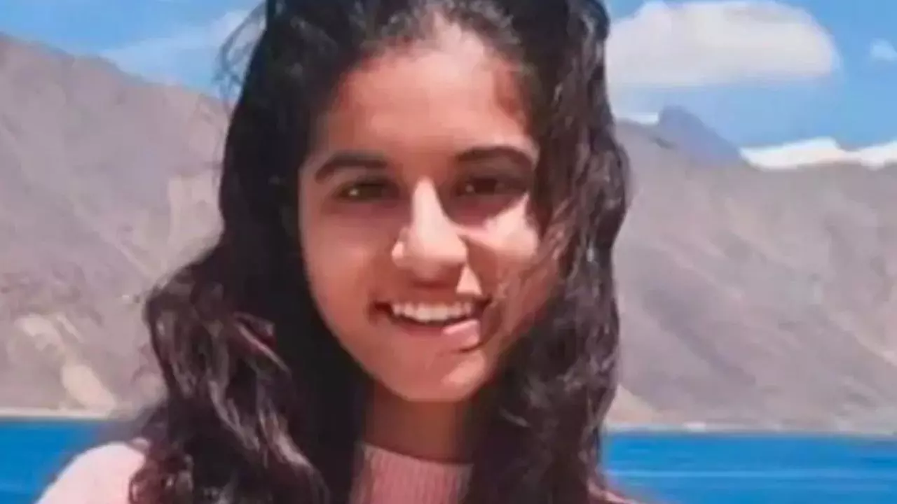 पिता NIA में IG, लखनऊ में LLB की छात्रा की संदिग्ध मौत