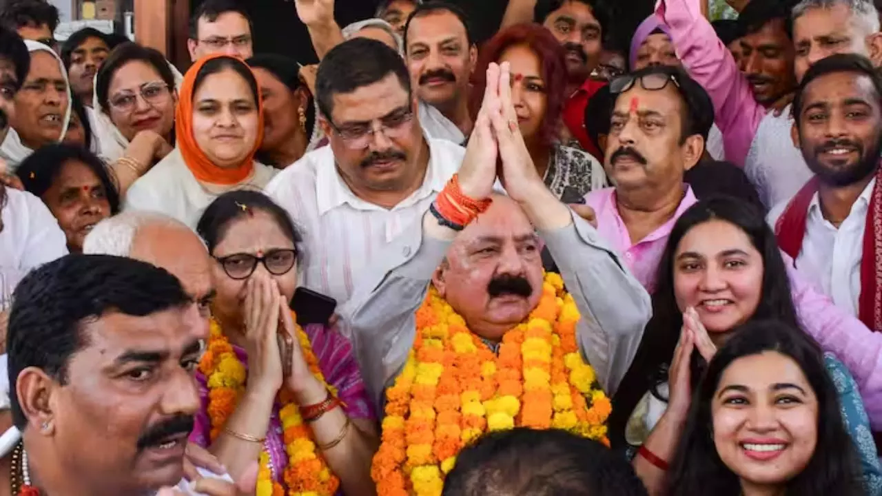 UP News: Congress का मास्टरप्लान, सांसद किशोर लाल शर्मा को दी बड़ी जिम्मेदारी