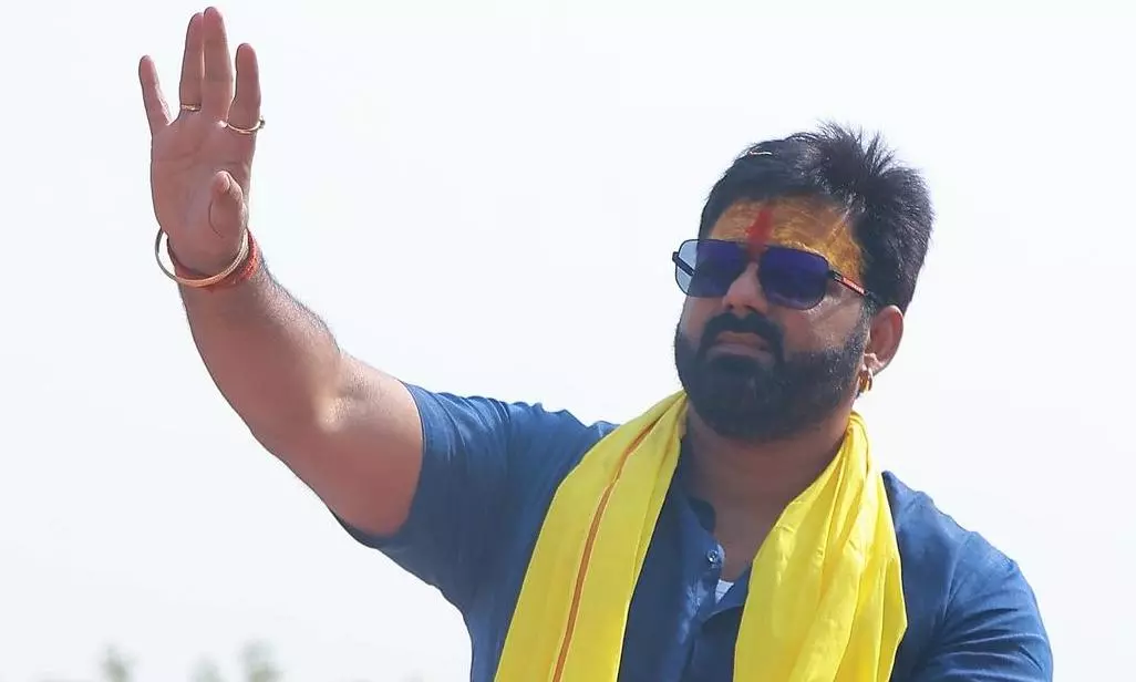 Pawan Singh ने अपनी एक्स गर्लफ्रेंड Akshra Singh के आरोपों पर दिया जवाब, कहा- हां ये सच है... Pawan Singh ने अपनी एक्स गर्लफ्रेंड Akshra Singh के आरोपों पर दिया जवाब, कहा- हां ये सच है...