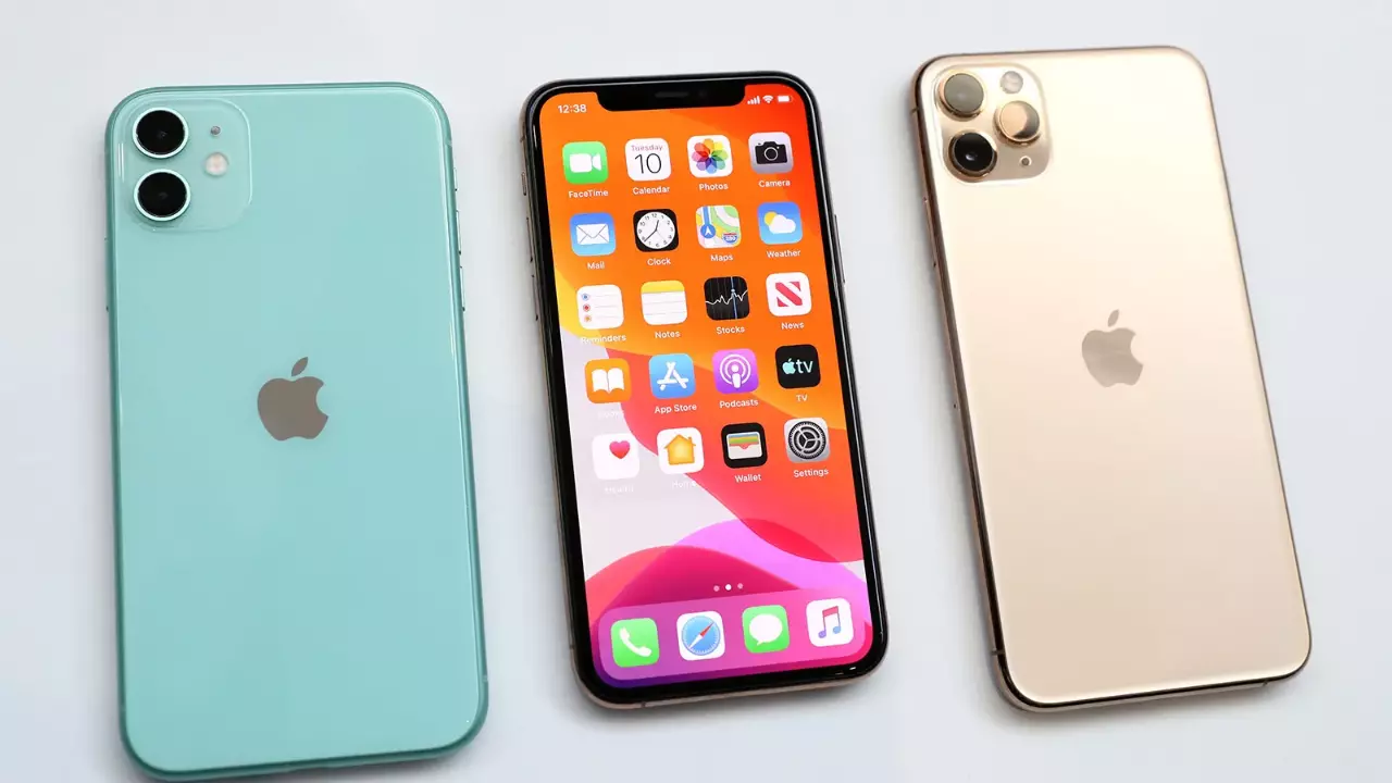 लाखों का खर्चा करके घर न ले आएं नकली iPhone, ऐसे करें पहचान