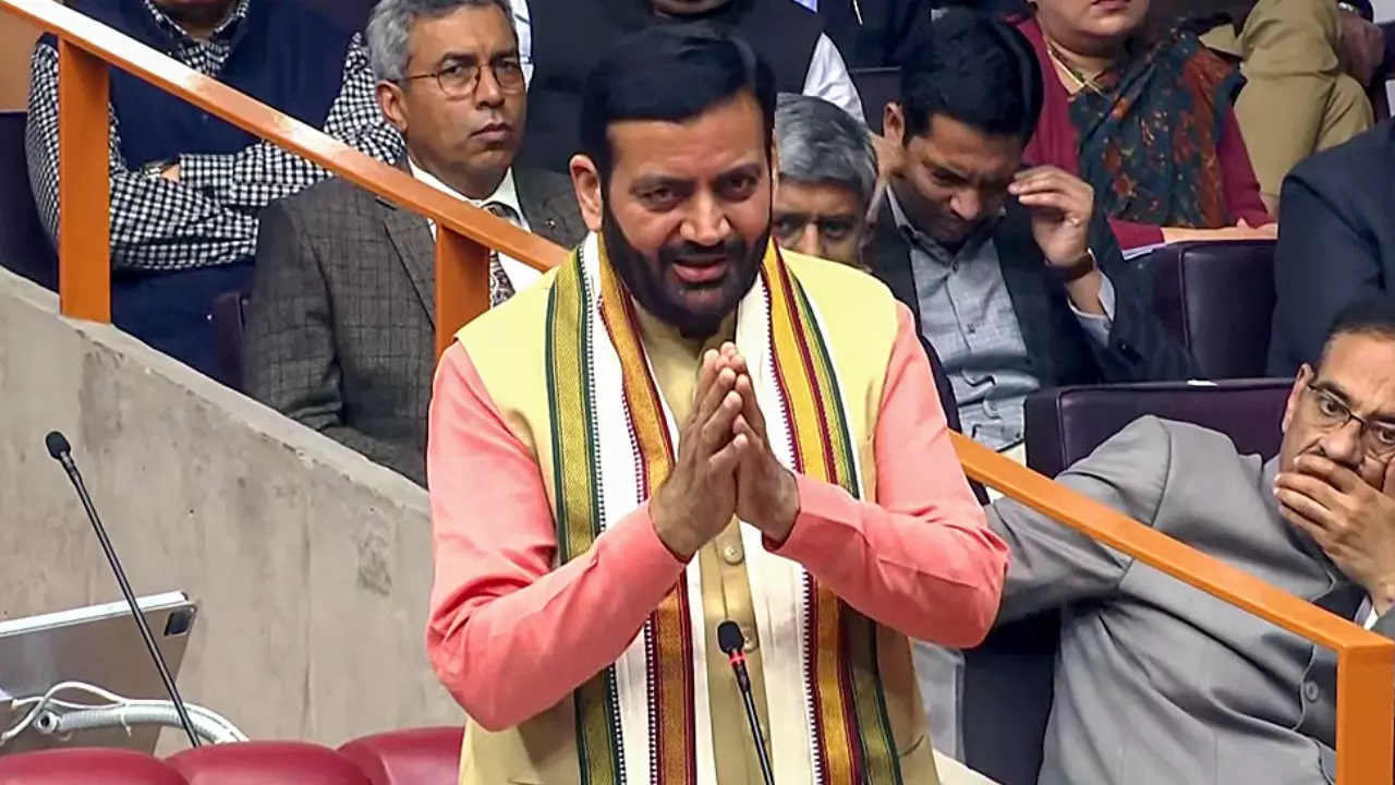 हरियाणा चुनाव से 23 दिन पहले विधानसभा भंग, संवैधानिक मजबूरी या फिर चुनावी एजेंडा? जानिए विपक्ष के दावों में कितना है दम