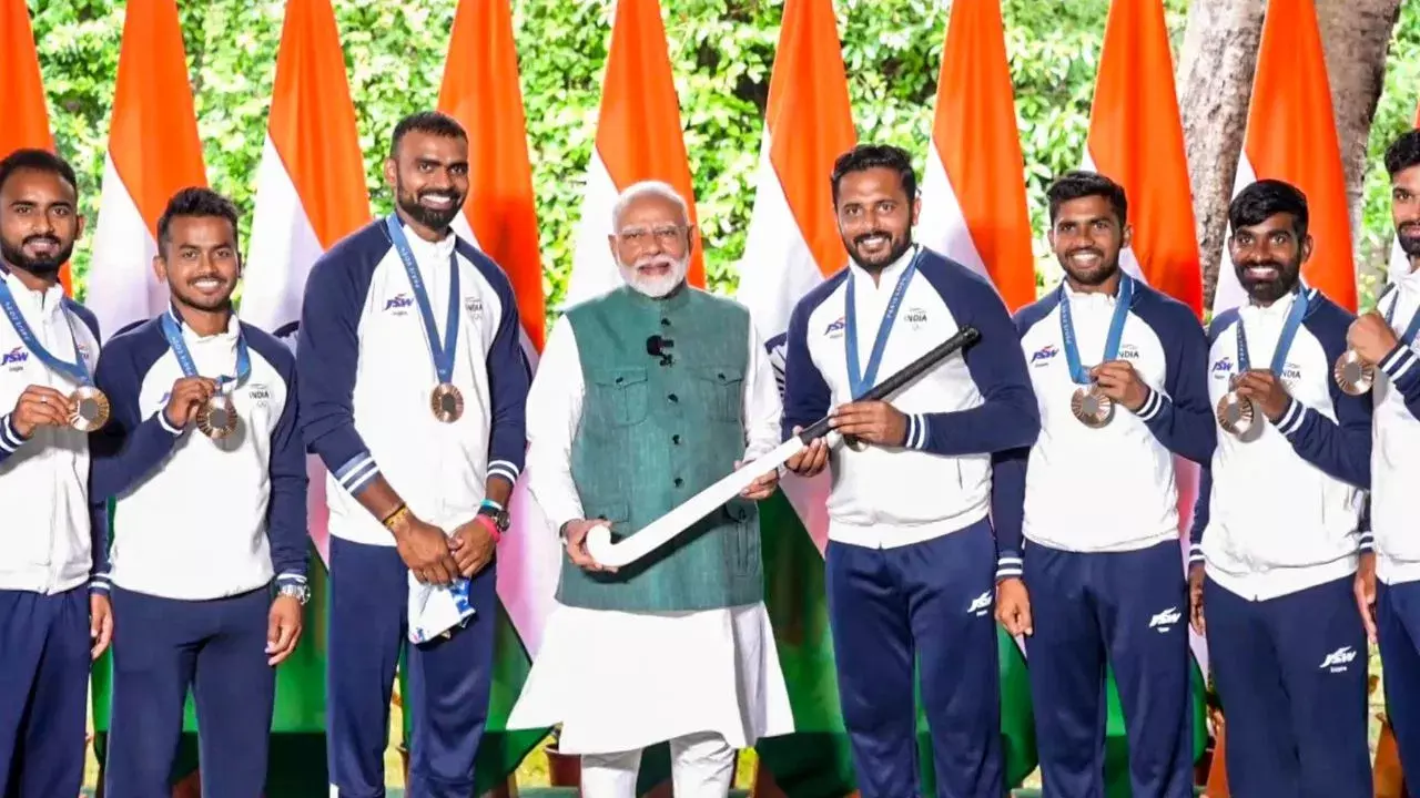 भारतीय हॉकी खिलाड़ियों को नहीं मिलती सैलरी, पाकिस्तानियों की हालत बुरी