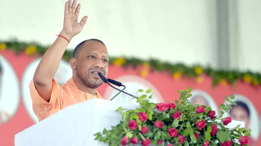 ज्ञानवापी मस्जिद नहीं भगवान शिव का है मंदिर, योगी आदित्यनाथ के बयान पर बवंडर
