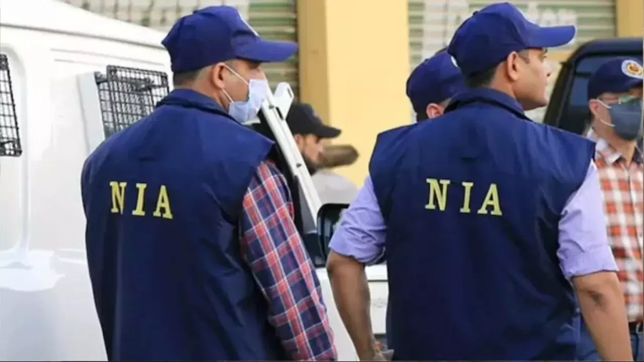 NIA का पंजाब में बड़ा एक्शन, 13 ठिकानों पर छापेमारी, खालिस्तान से जुड़ा है मामला NIA का पंजाब में बड़ा एक्शन, 13 ठिकानों पर छापेमारी, खालिस्तान से जुड़ा है मामला