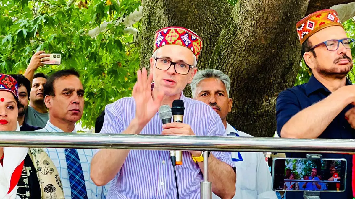 370 की वापसी के लिए 100 साल भी लड़ना पड़ेगा तो लड़ेंगे: इंटरव्यू में नेशनल कॉन्फ्रेंस नेता उमर अब्दुल्ला