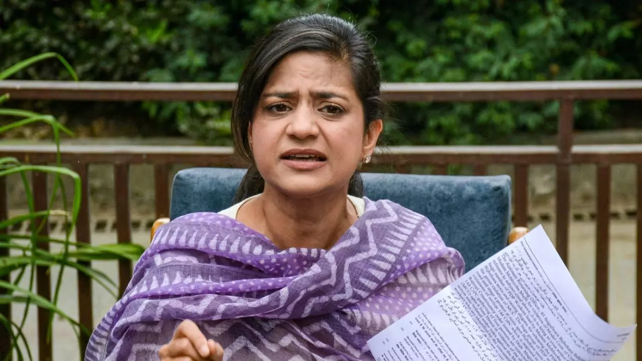 मैं पाकिस्तान- पाकिस्तान नहीं करने वाली हूं; चुनावी प्रचार- प्रसार के दौरान बोलीं  इल्तिजा मुफ्ती