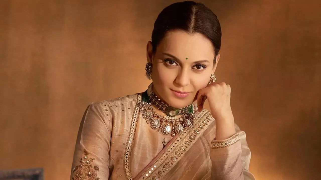 आखिर क्यों Kangana Ranaut को बेचना पड़ा अपना 32 करोड़ रुपये का मुंबई ऑफिस? आखिर क्यों Kangana Ranaut को बेचना पड़ा अपना 32 करोड़ रुपये का मुंबई ऑफिस?