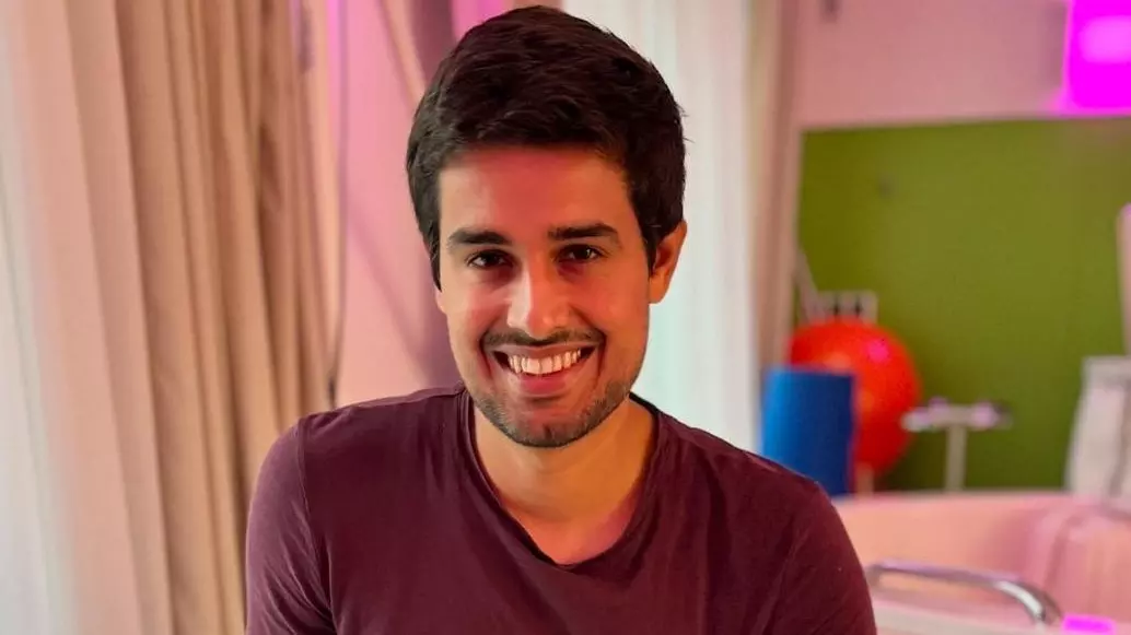 फेमस यूट्यूबर और व्लॉगर Dhruv Rathee बनें पिता, पत्नी ने दिया बेबी बॉय को जन्म