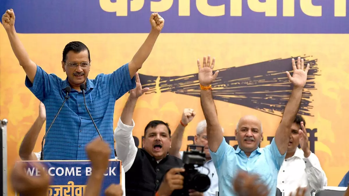 केजरीवाल ने बताई इस्तीफे की असली वजह, 5 प्वाइंट्स में समझे दिल्ली का सियासी खेल