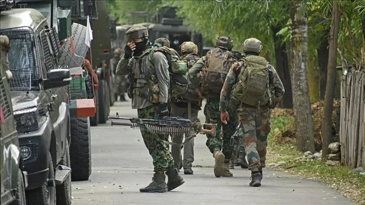 असम पुलिस ने ULFA-I से जुड़े 15 संदिग्धों को किया गिरफ्तार