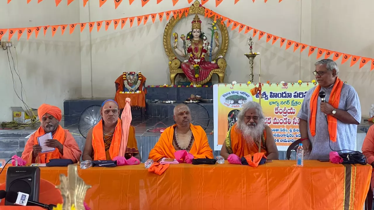 VHP ने शुरू किया नया अभियान, मंदिरों में देखभाल की पहल, सरकार से करेगा ये मांग