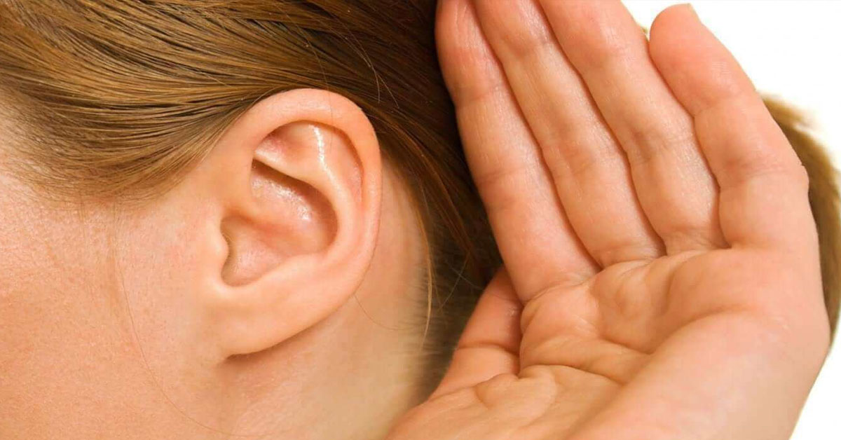 हर समय घुसा रहता है ब्लूटूथ ईयरफोन, तो जान लीजिए ये खतरे | dangers of ...
