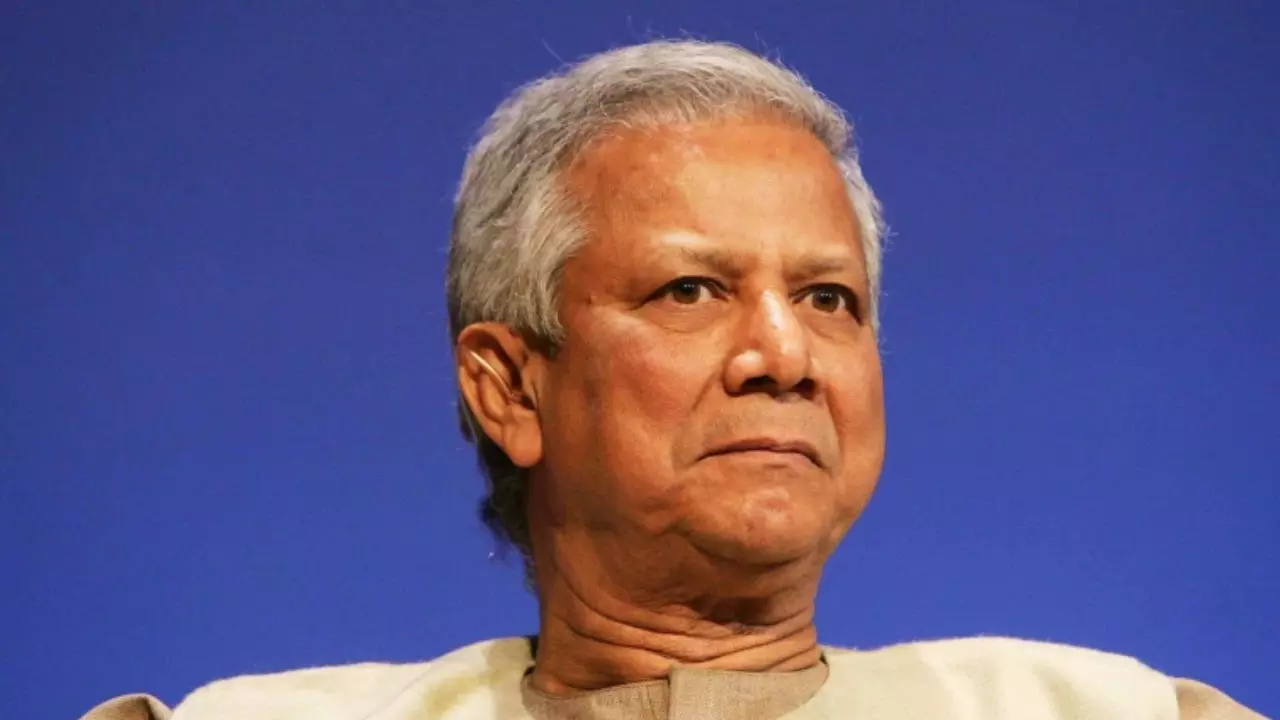 ना दुर्गा पूजा..ना विसर्जन, बांग्लादेश में हिंदुओं को चेतावनी
