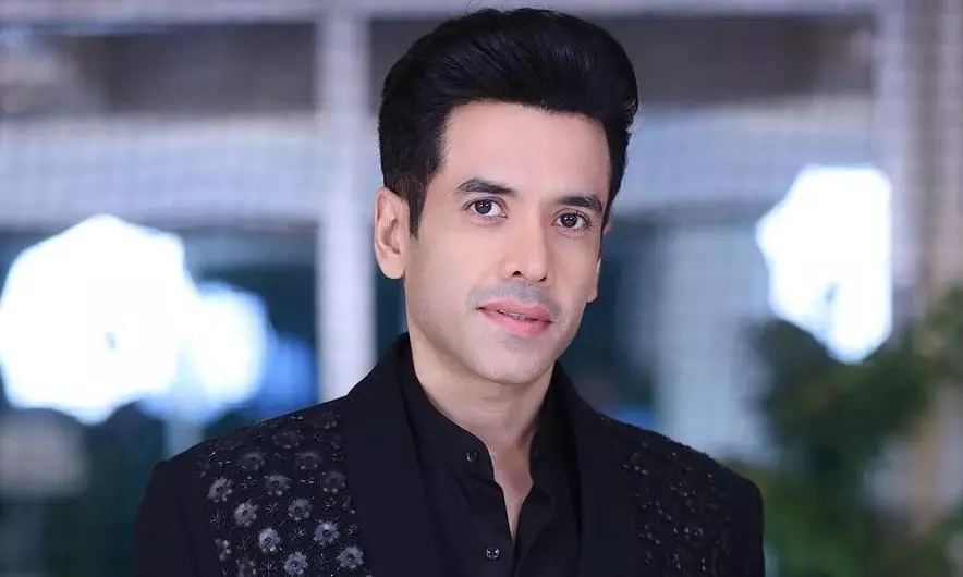 Tussar Kapoor का फेसबुक अकाउंट हुआ हैक, एक्टर ने फैंस के साथ शेयर की जानकारी