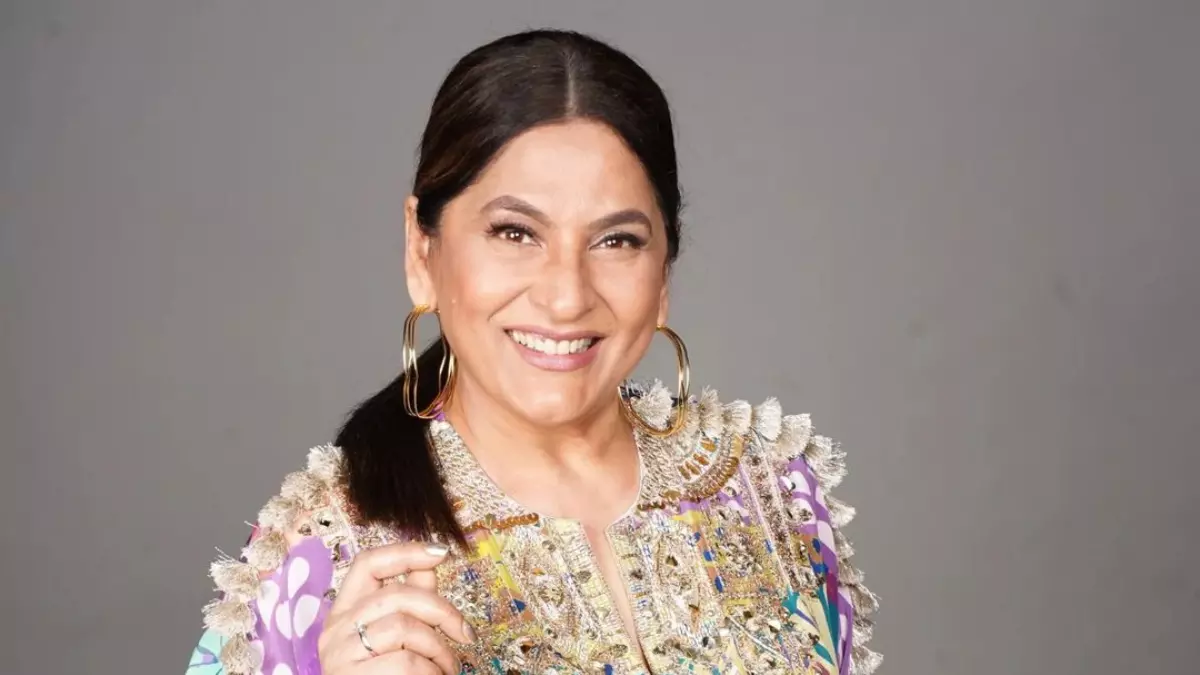 जब सास की मौत की खबर सुनने के बाद भी सेट पर हसंती रही अर्चना पूरन सिंह जब सास की मौत की खबर सुनने के बाद भी सेट पर हसंती रही अर्चना पूरन सिंह