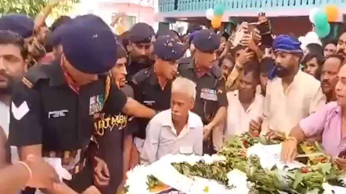 भारतीय वायुसेना के जवान का 56 साल बाद मिला शव, जानें गुमशुदा की कहानी