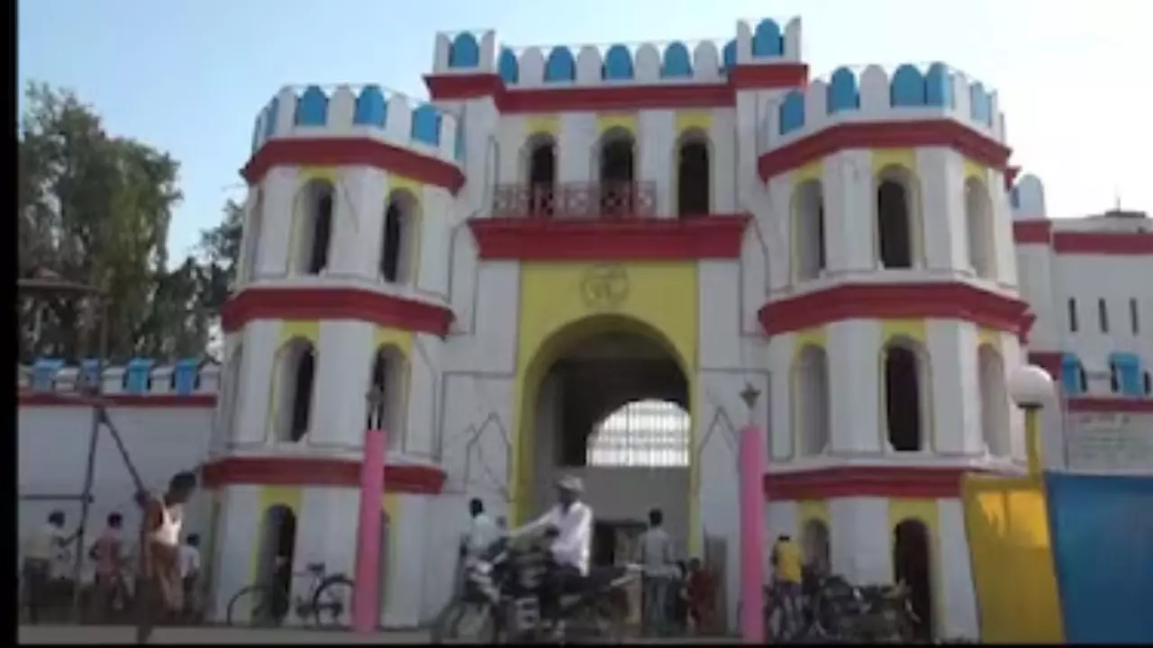 Khairagarh Maa Durga Mandir: ये है मां दुर्गा का अनोखा मंदिर, मनोकामना पूरी होने पर दी जाती है बकरे की बलि!