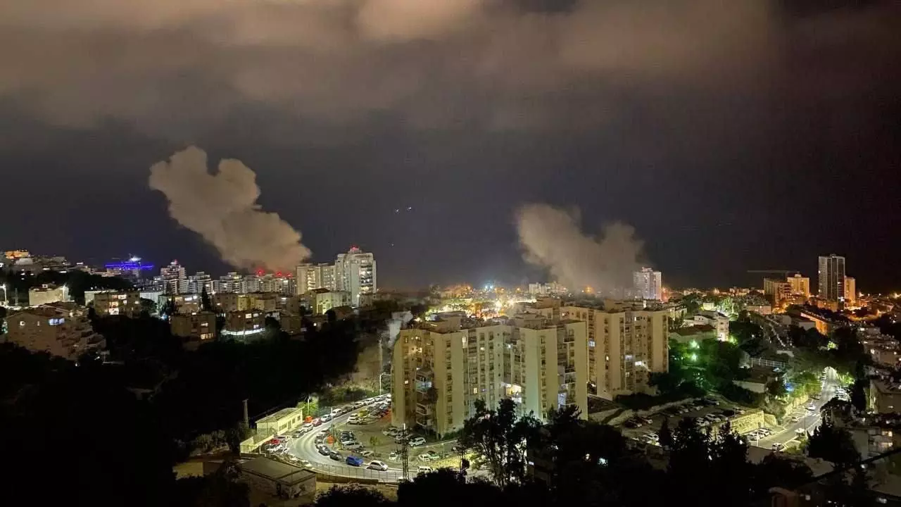 Israel Attack: बरसी पर फिर दहला इजरायल, पढ़ें एक साल पुरानी दर्दनाक कहानी