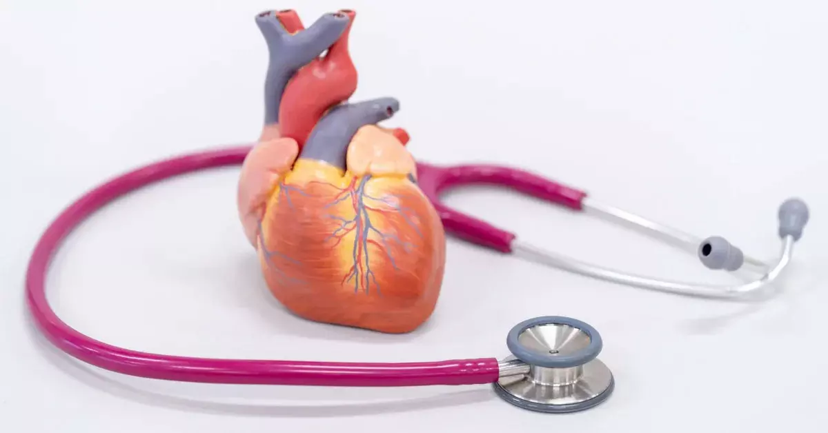 सिर्फ 3 मिनट की वॉक भी सेहत में कर सकती है सुधार, जानें चलने के फायदे