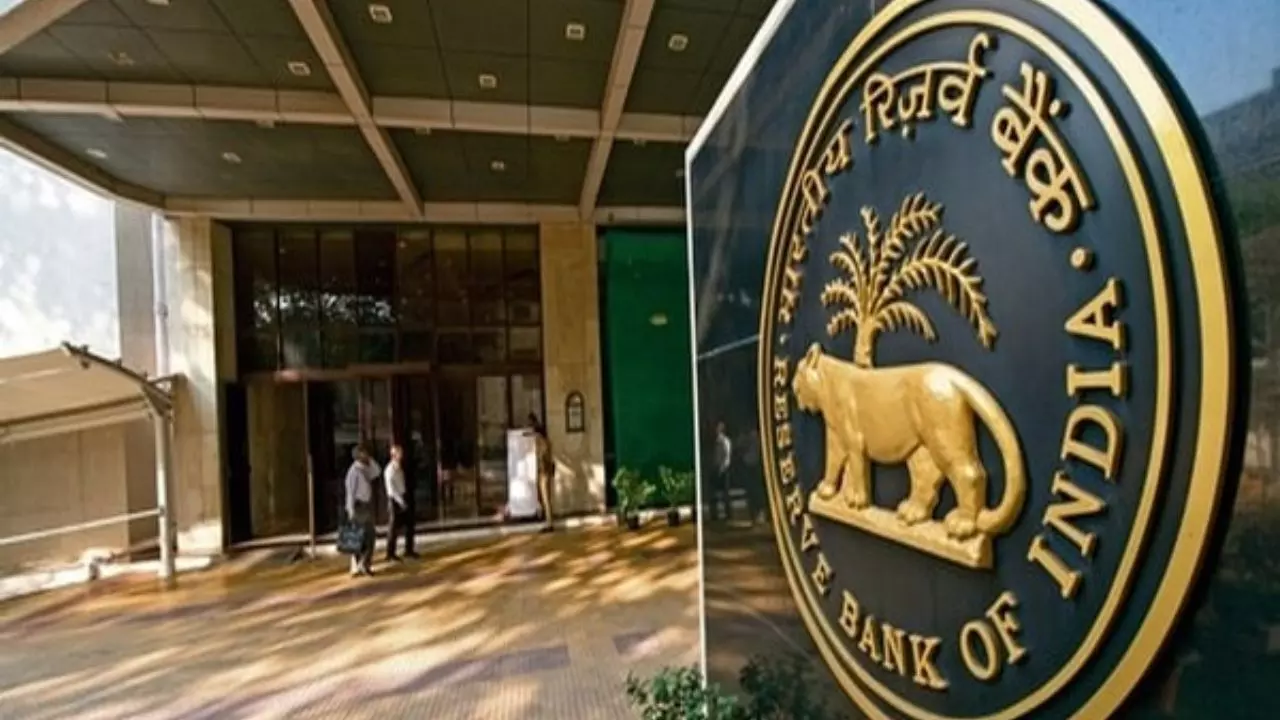 अब तो छुट्टी ही छुट्टी! आखिर क्यों RBI ने 10 अक्टूबर को इन राज्यों में अवकाश किया घोषित