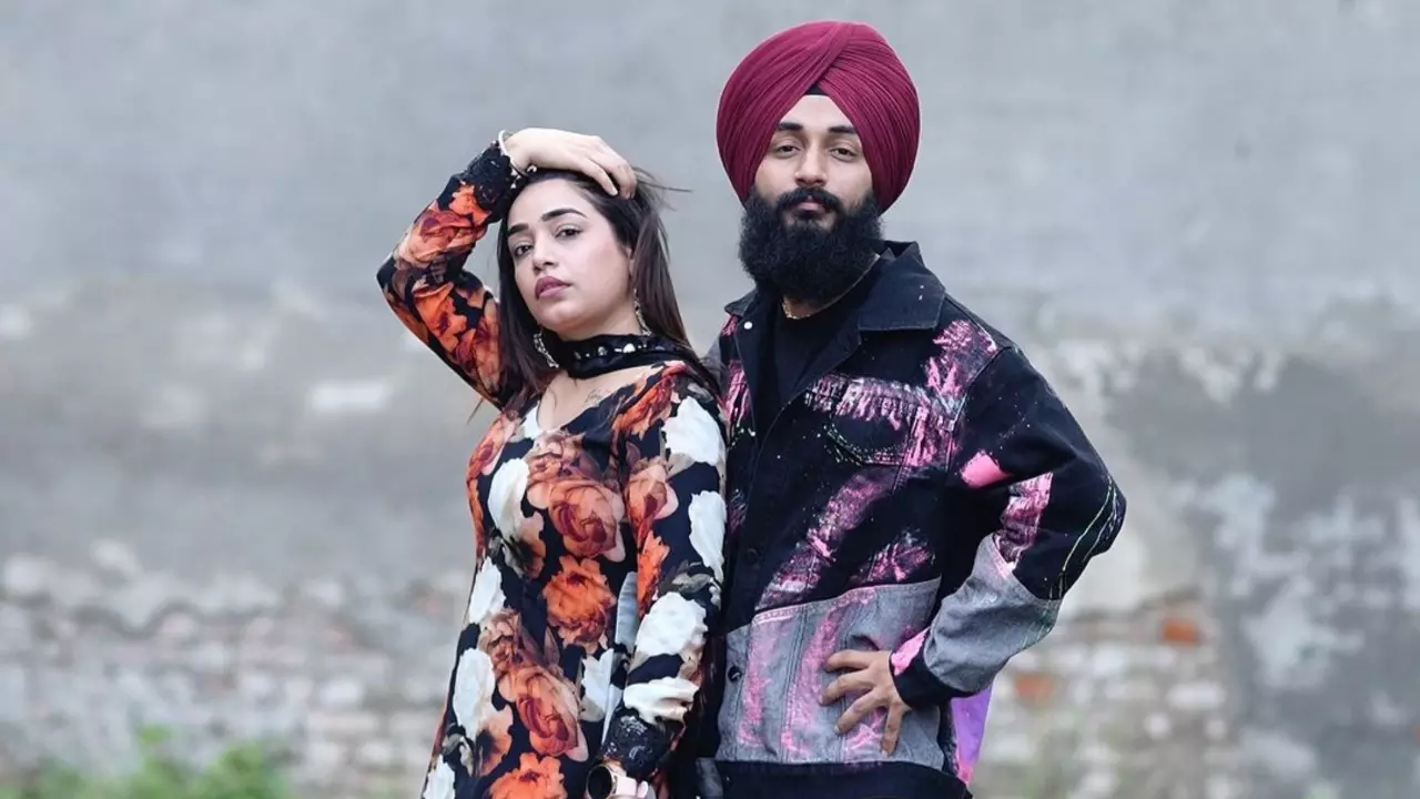 कुल्हड़ पिज़्ज़ा कपल फेम सहज अरोड़ा ने अकाल तख्त से किया सवाल, कहा- क्या मेरा पगड़ी बांधना गलत है?