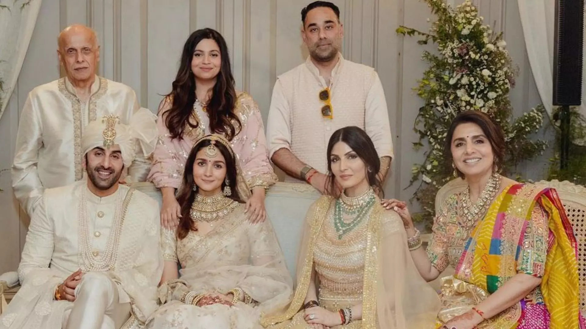 Neetu Kapoor के साथ अपने रिश्ते को लेकर बोली Alia Bhatt, सास ने शादी वाले दिन समझाई ये बात Neetu Kapoor के साथ अपने रिश्ते को लेकर बोली Alia Bhatt, सास ने शादी वाले दिन समझाई ये बात