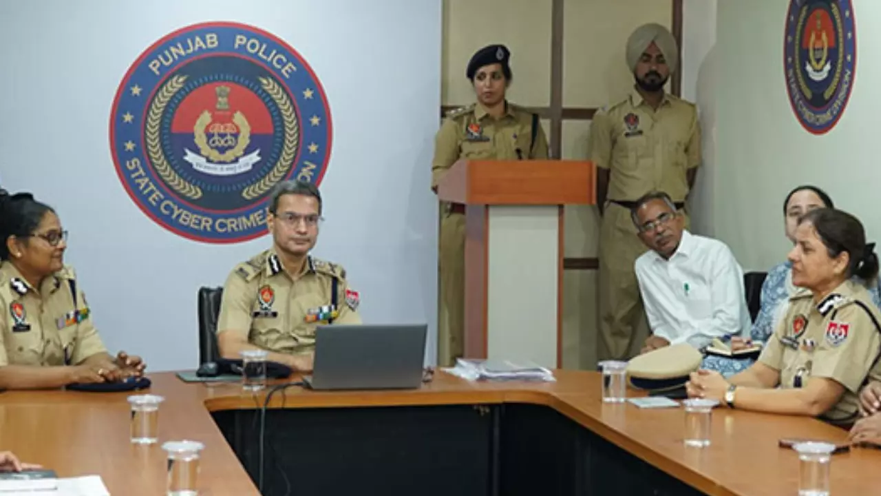 साइबर क्राइम के खिलाफ एक्शन में मान सरकार, पुलिस ने Cyber Mittar चैटबॉट किया लॉन्च