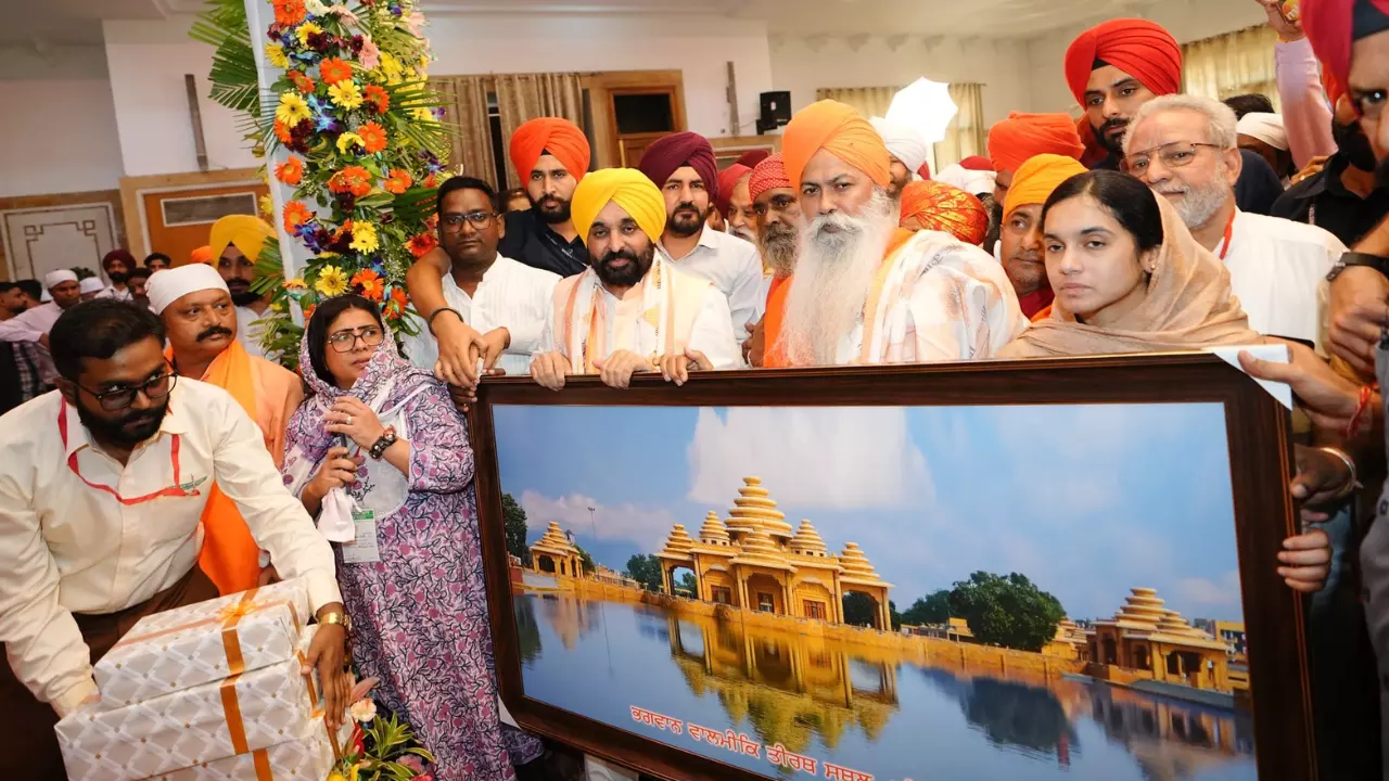 CM मान मना रहे अपना 51वां जन्मदिन, वाल्मिकी पैनोरमा का किया अनावरण, देखिए जश्न की तस्वीरें