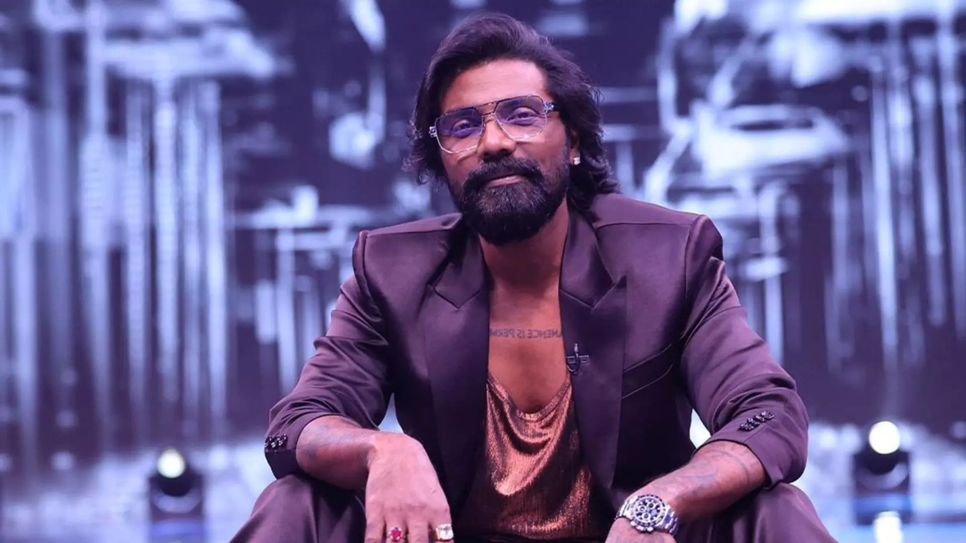 इतने करोड़ की धोखाधड़ी में फंसे कोरियोग्राफर Remo DSouza,पत्नी समेत अन्य 5 के खिलाफ मामला दर्ज इतने करोड़ की धोखाधड़ी में फंसे कोरियोग्राफर Remo DSouza,पत्नी समेत अन्य 5 के खिलाफ मामला दर्ज