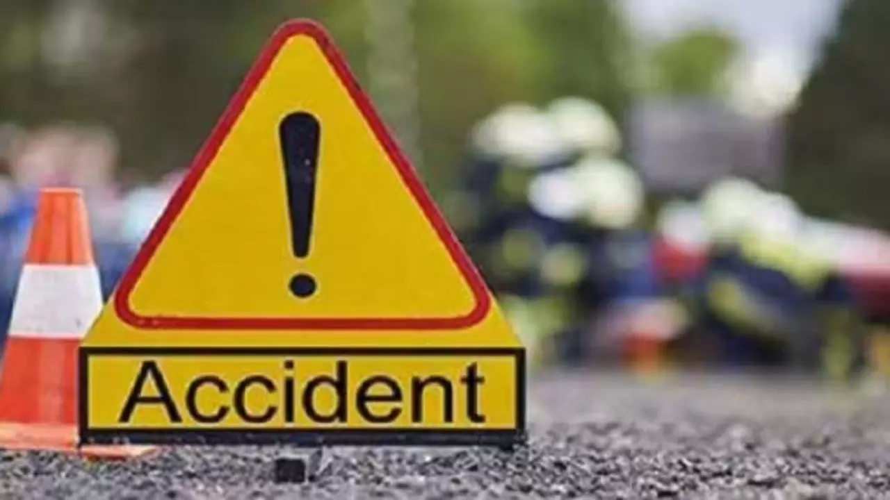 राजस्थान के धौलपुर में दर्दनाक हादसा; बस- टेंपो की टक्कर से 8 बच्चों समेत 11 की मौत