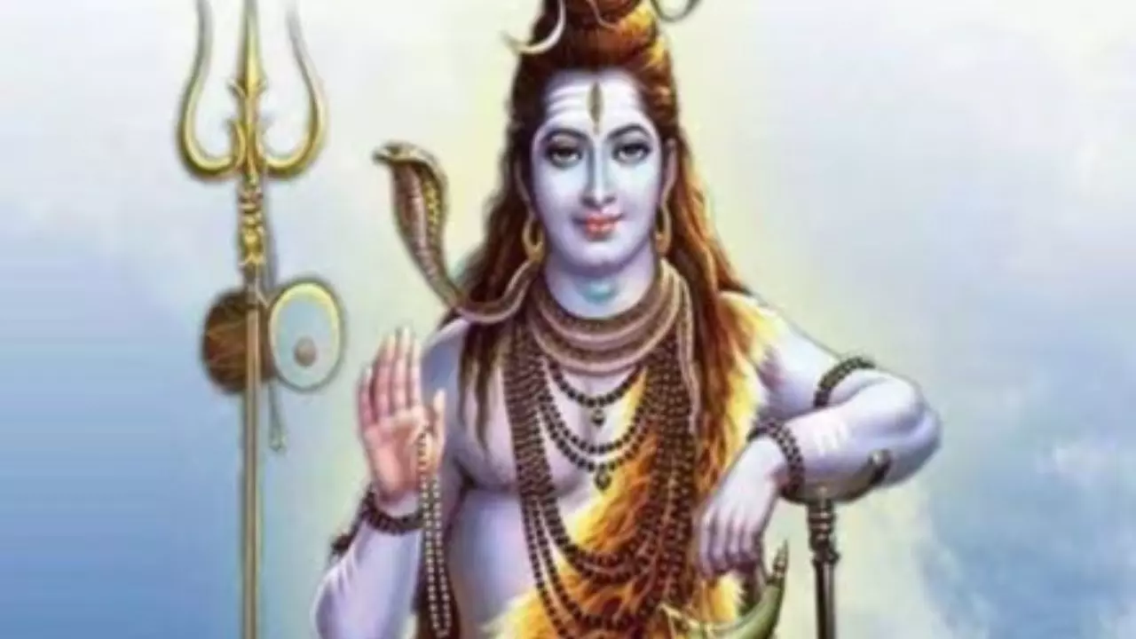 Somwar Ke Upay: सोमवार को करें ये 5 खास उपाय, भगवान शिव की कृपा से दूर होंगे सभी दुख!