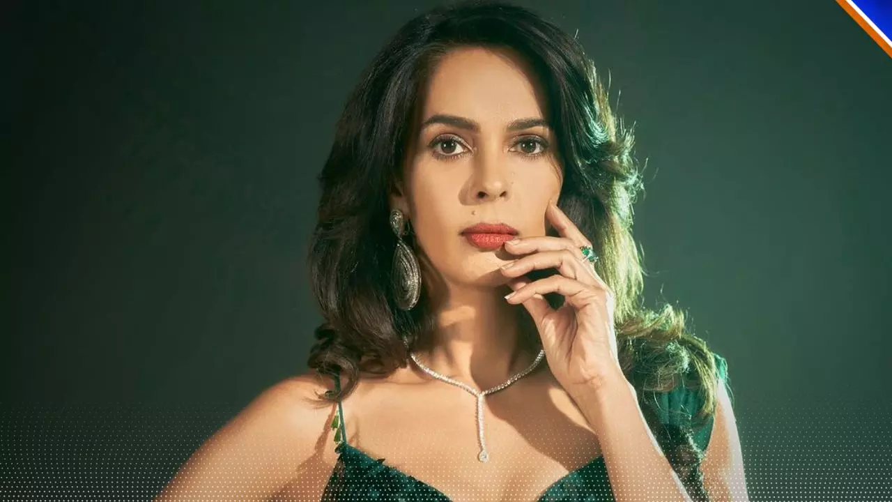 Happy Birthday Mallika Sherawat: बोल्ड सीन ने रातों-रात बनाया था सबको दीवाना, शूटिंग के दौरान को-एक्टर पड़ गया था पीछे
