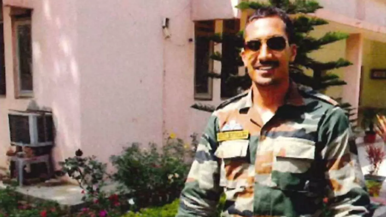 FBI की वांटेड लिस्ट में नाम, लेकिन गांव के लिए है सबसे बड़ा देश भक्त है विकास यादव