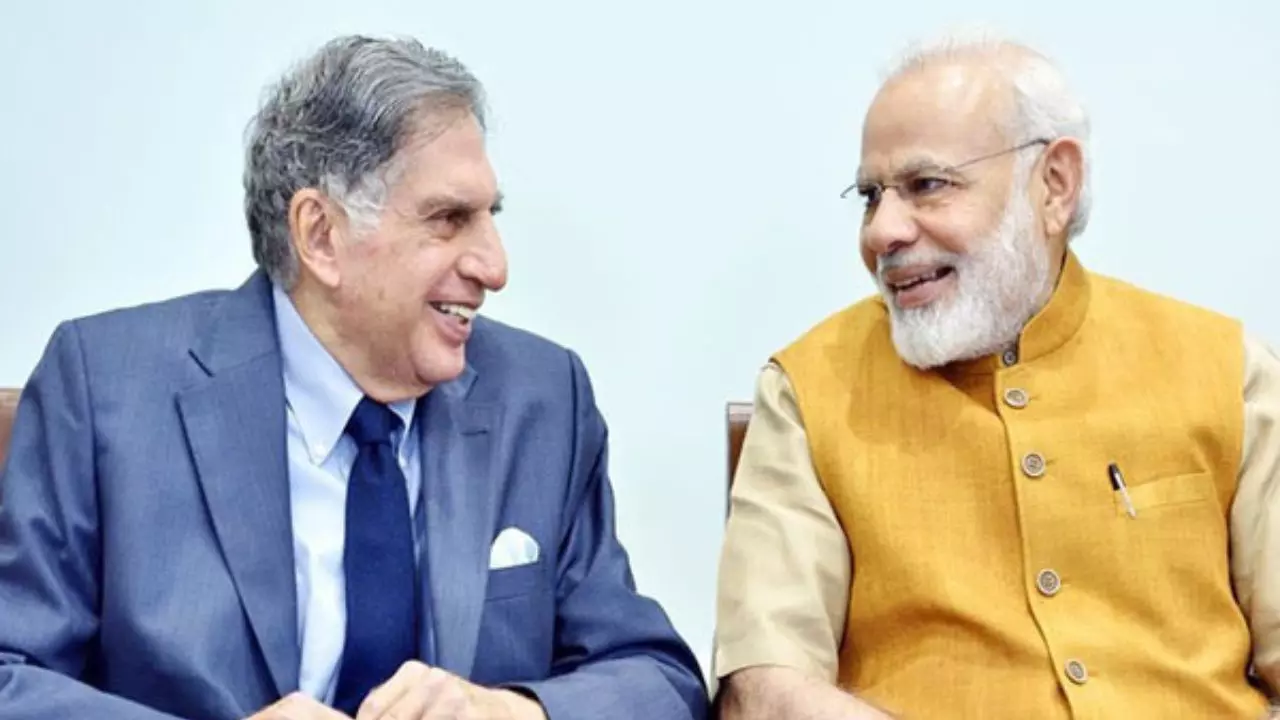 आज अगर वो यहां होते तो... वडोदरा में PM मोदी ने रतन टाटा को याद कर कही ये बात