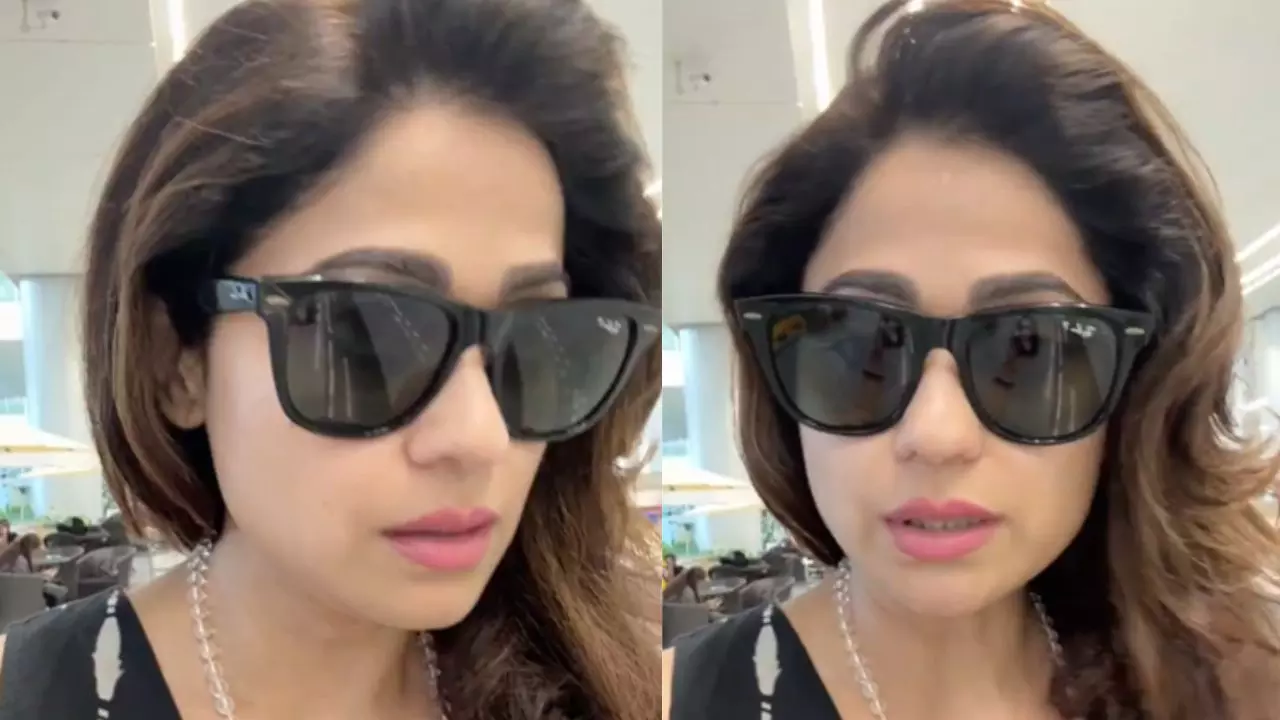 Shamita Shetty: फ्लाइट से उतार दिया गया सामान, तो Indigo पर फूटा एक्ट्रेस का गुस्‍सा, Video शेयर कर की आलोचना
