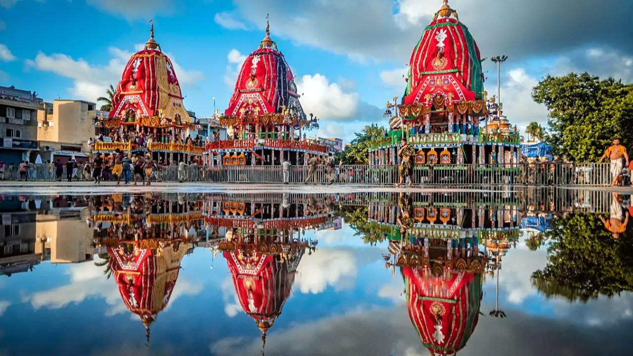 क्यों चर्चा में है जगन्नाथ मंदिर का आनंद बाजार? पढ़िए कहानी सदियों पुरानी