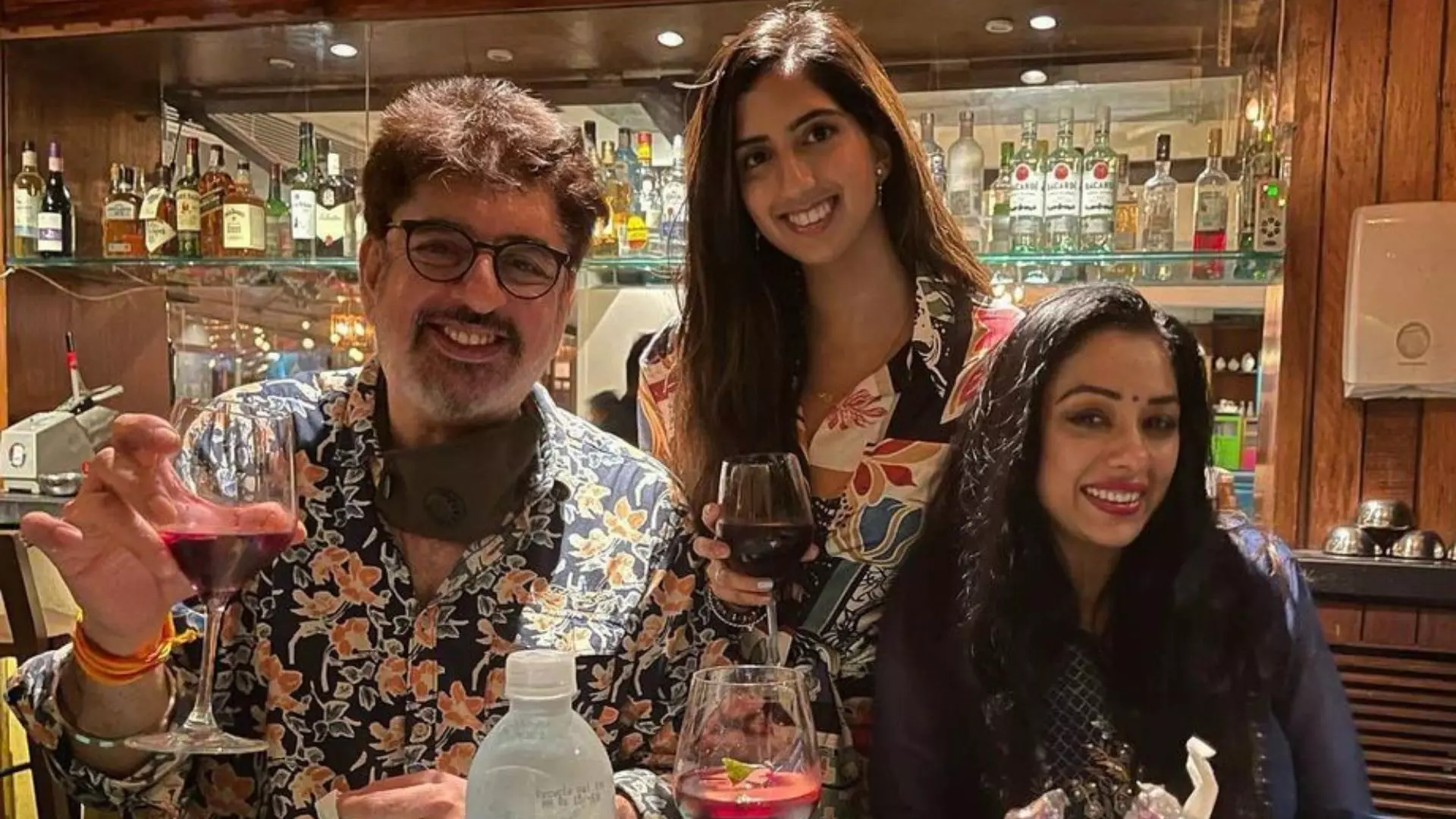 Rupali Ganguly की सौतेली बेटी ने लगाए गंभीर आरोप, पति की एक्स वाइफ को देती हैं एक्ट्रेस जान से मारने की धमकी