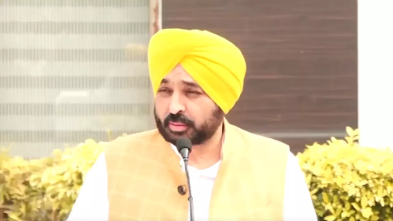 कनाडा विवाद पर CM भगवंत मान का रिएक्शन, पीएम मोदी से ये की मांग कनाडा विवाद पर CM भगवंत मान का रिएक्शन, पीएम मोदी से ये की मांग