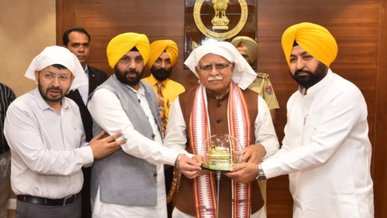 केंद्रीय कृषि मंत्री से मिले पंजाब के मंत्री, सौर ऊर्जा और शहरी विकास पर चर्चा