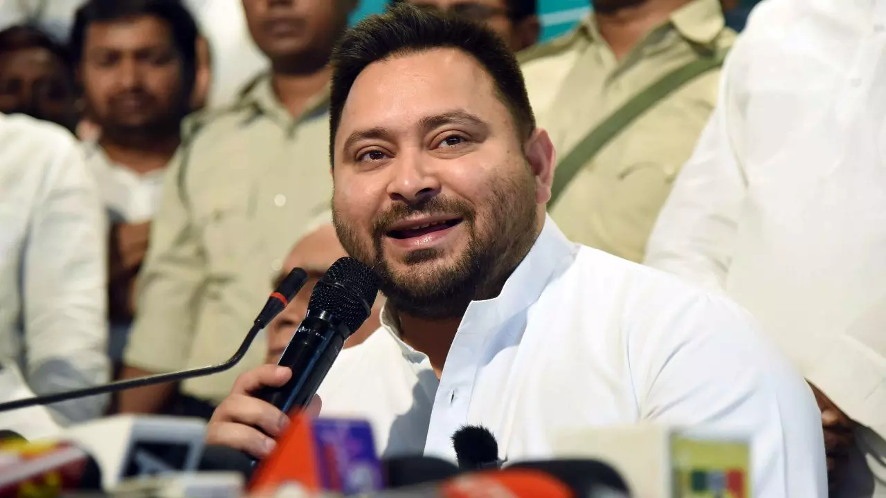 लालू यादव की राजनीतिक विरासत को कैसे आगे बढ़ा रहे तेजस्‍वी, 9 भाई-बहनों में पिता को इनपर ही क्‍यों है भरोसा