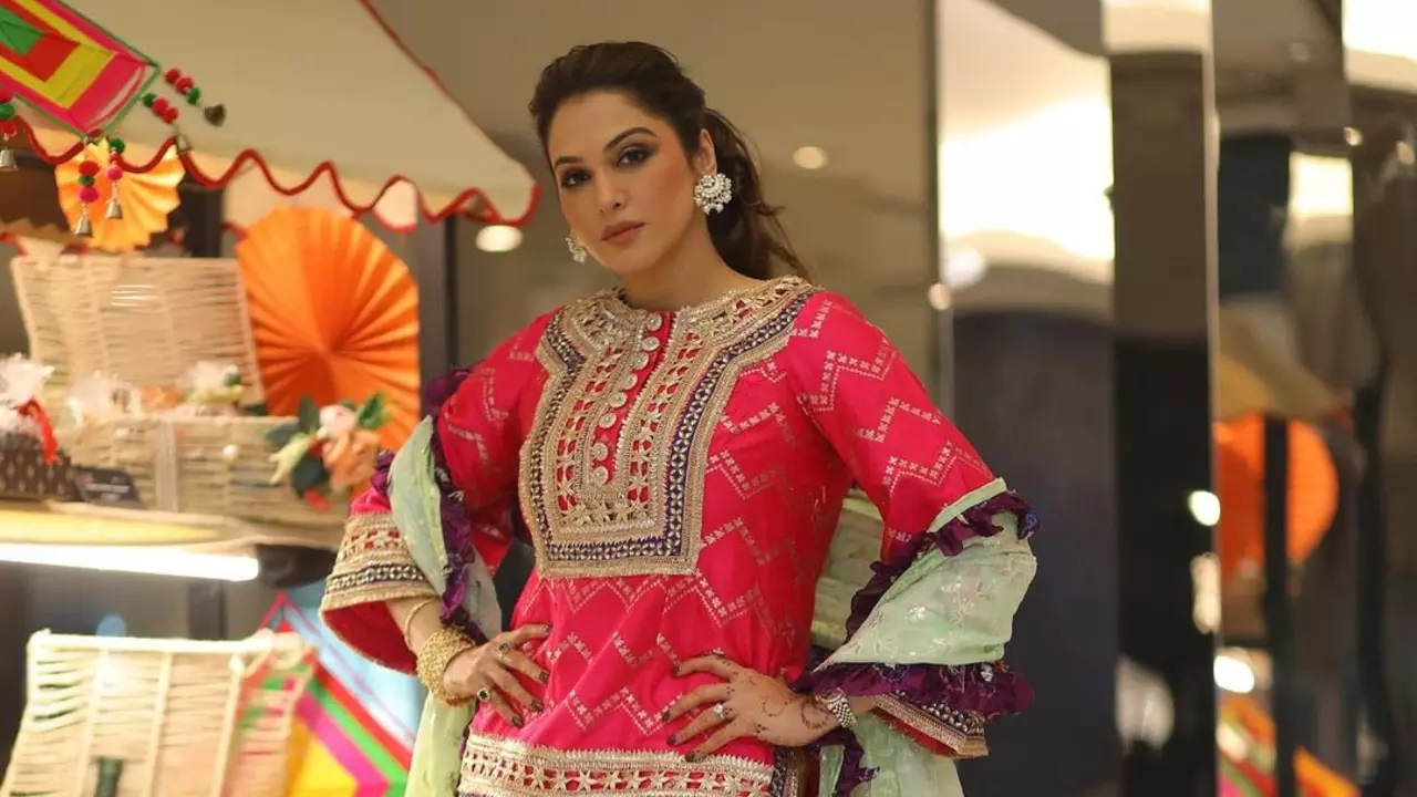 वह बहुत गैर जिम्मेदार था... बिजनेसमैन पति Timmi Narang से तलाक के फैसले पर Isha Koppikar का बयान