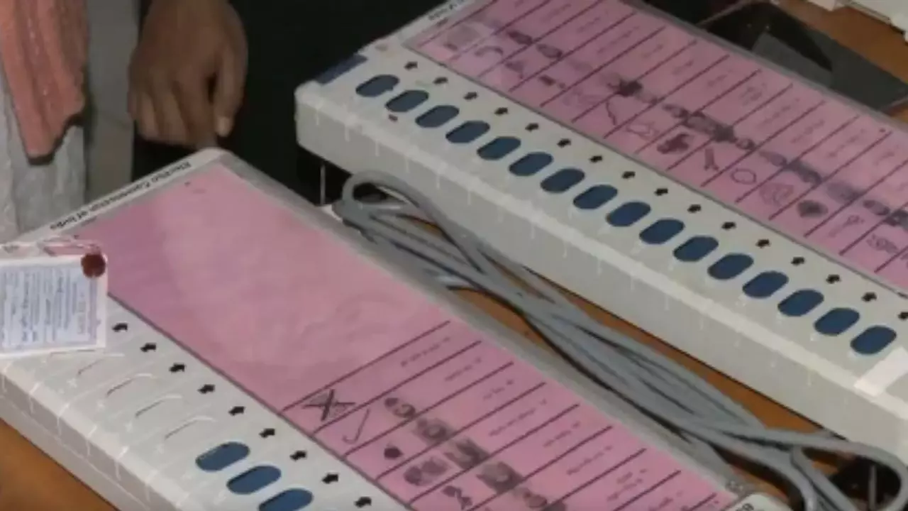 Jharkhand Assembly Election: झारखंड में 43 सीटों पर वोटिंग: दोपहर 3 बजे तक 59% मतदान