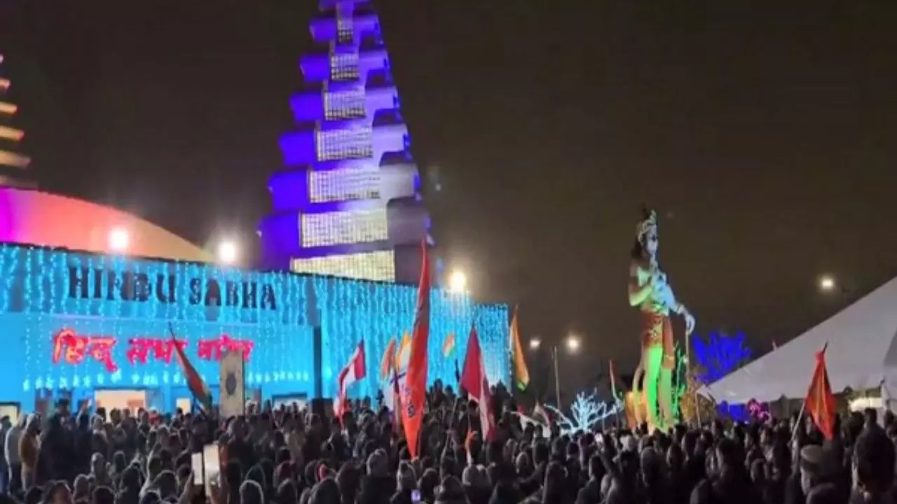 हिंदुओं को चाहिए सुरक्षा तो चुकानी होगी कीमत, कनाडा पुलिस का ये कैसा फरमान