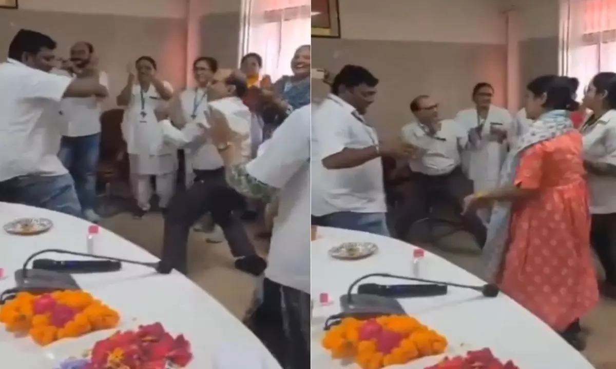 ससुराल गेंदा फूल गाने पर नर्सों के साथ ठुमके लगाते दिखे वाराणसी के CMS, Video देख भड़क उठे डिप्टी सीएम ससुराल गेंदा फूल गाने पर नर्सों के साथ ठुमके लगाते दिखे वाराणसी के CMS, Video देख भड़क उठे डिप्टी सीएम