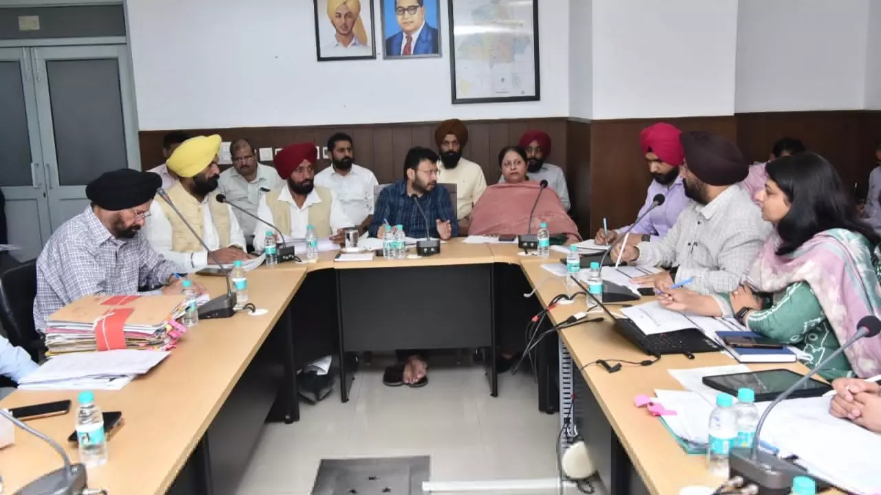 पंजाब में स्वच्छता पर मान सरकार का फोकस, कचरे की समस्या को लेकर अधिकारियों को दिए निर्देश