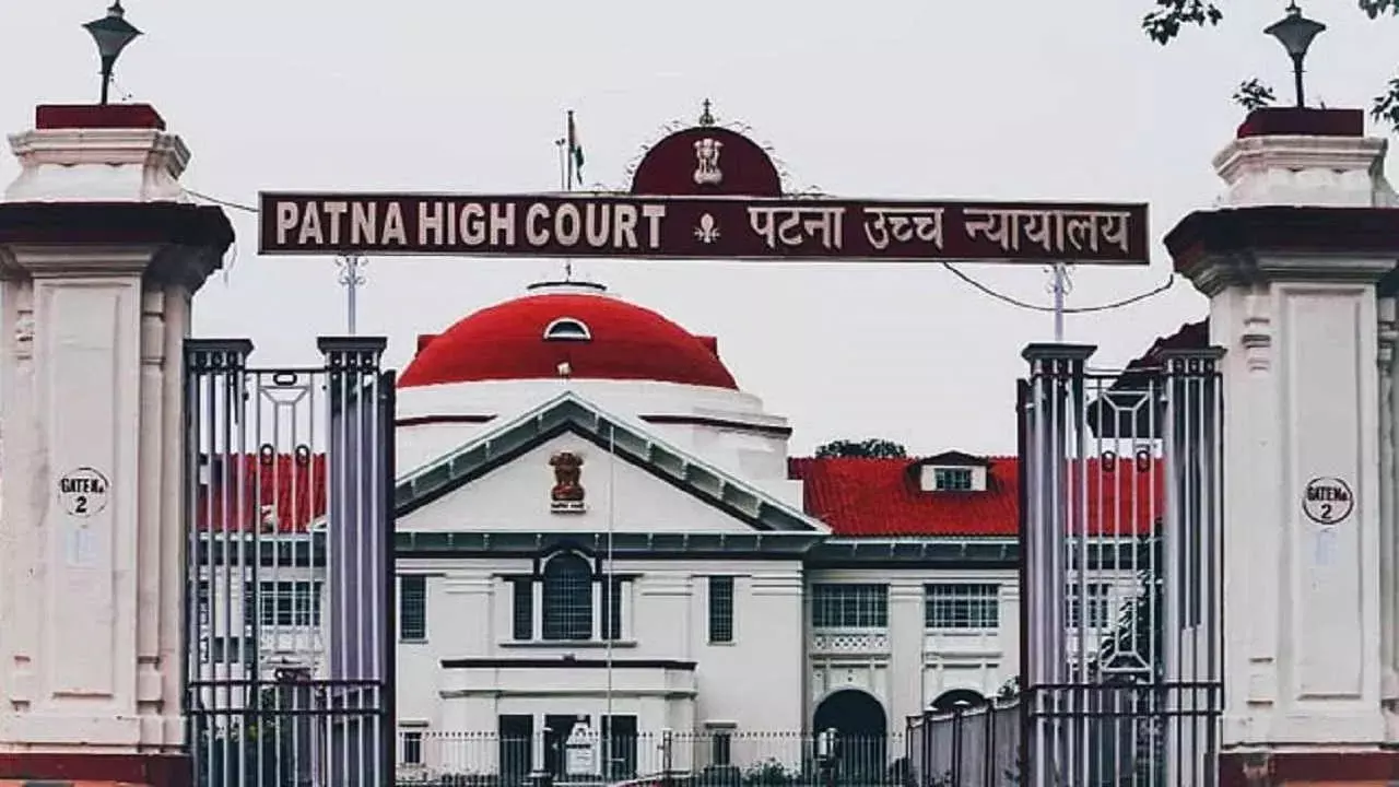 शराबबंदी पुलिस के लिए कमाई का जरिया, नीतीश के फैसले को HC ने बताया गरीबों के लिए मुसीबत