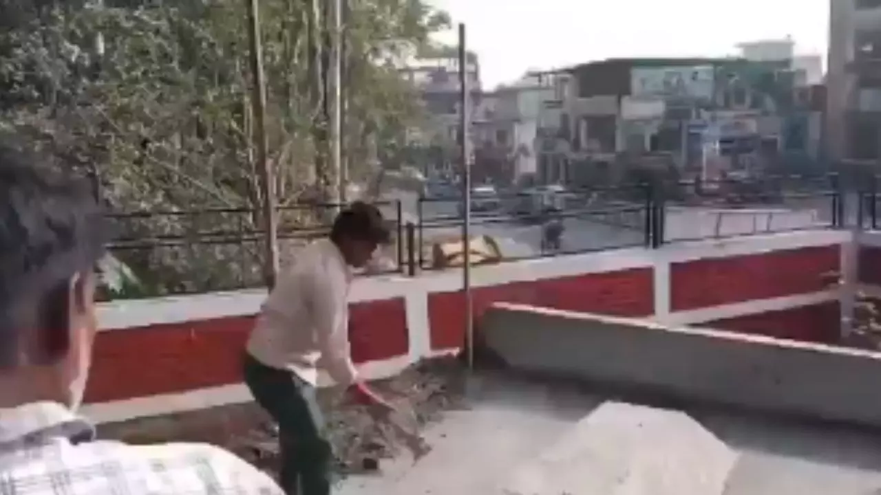 दून स्कूल में मौजूद मजार पर बवाल, यहां पढ़े थे पूर्व पीएम और राहुल गांधी