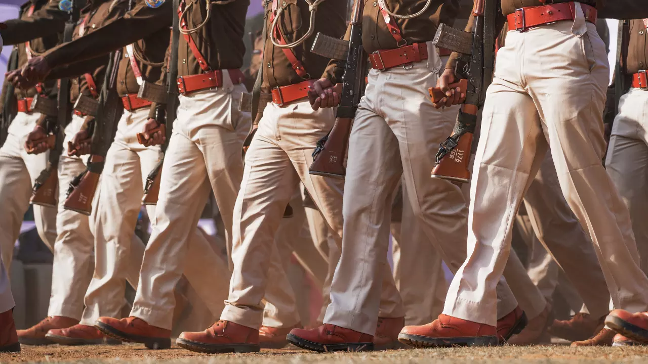 मोस्ट वांटेड खूबी राम को लाओ और 25 पैसे पाओ! पुलिस के अनोखे एलान से लोग हैरान