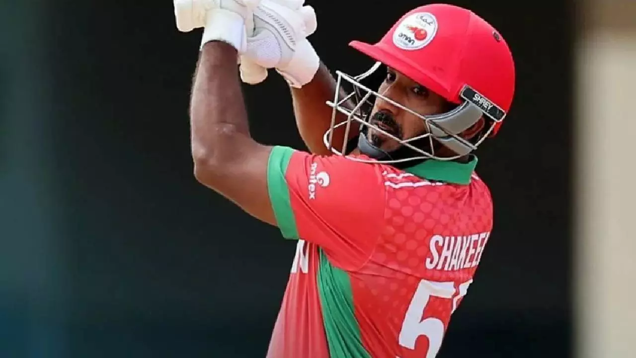 T20I मैच में नंबर 10 के बैट्समैन ने मचाई तबाही, रच दिया इतिहास, भले हारी टीम लेकिन बनाया धांसू रिकॉर्ड