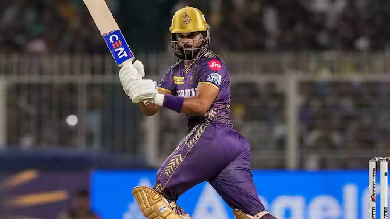 IPL 2025 Mega Auction: KKR को विजेता बनाने वाले श्रेयस अय्यर पर कौन लगाएगा सबसे बड़ी बोली? गावस्कर ने कर दी भविष्यवाणी